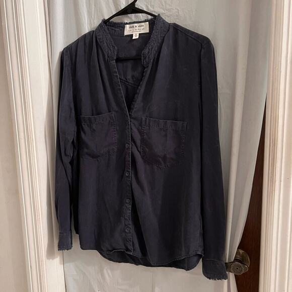 cloth & stone Tops - Cloth and stone navy blue button up long sleeve top size s fringe trim